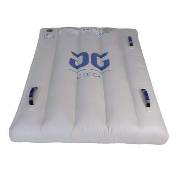 Recoil Tramp 17.0 Aquapark w/ C-Deck